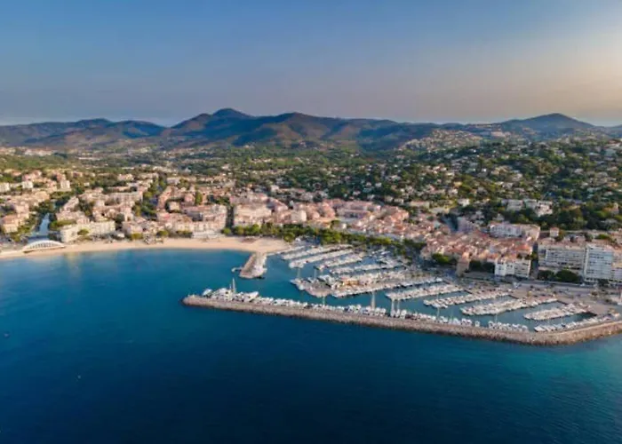 Un Coin De Paradis 2 Ou 4 Personnes Refait A Neuf